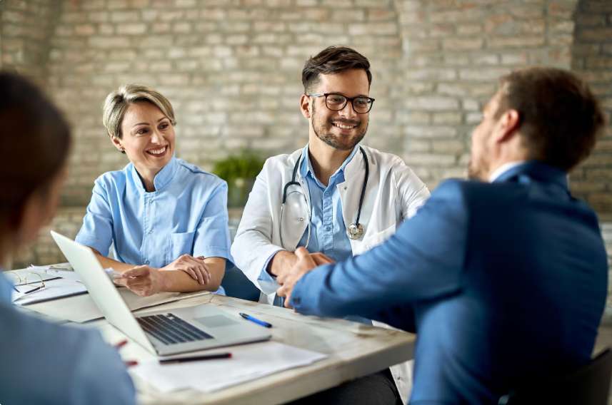 Tu salud en buenas manos: todo lo que ganas al contratar un seguro médico privado