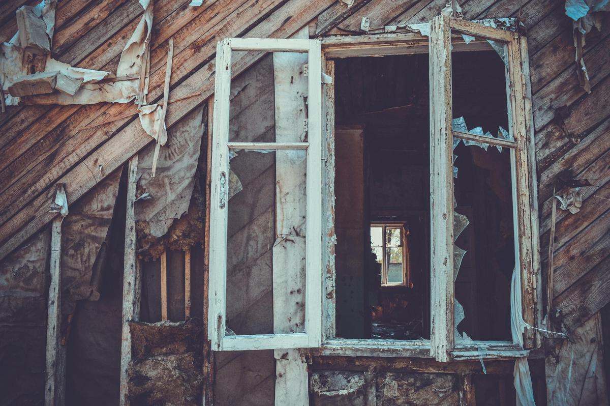 sunriseforever-window-3366643_blog.jpg